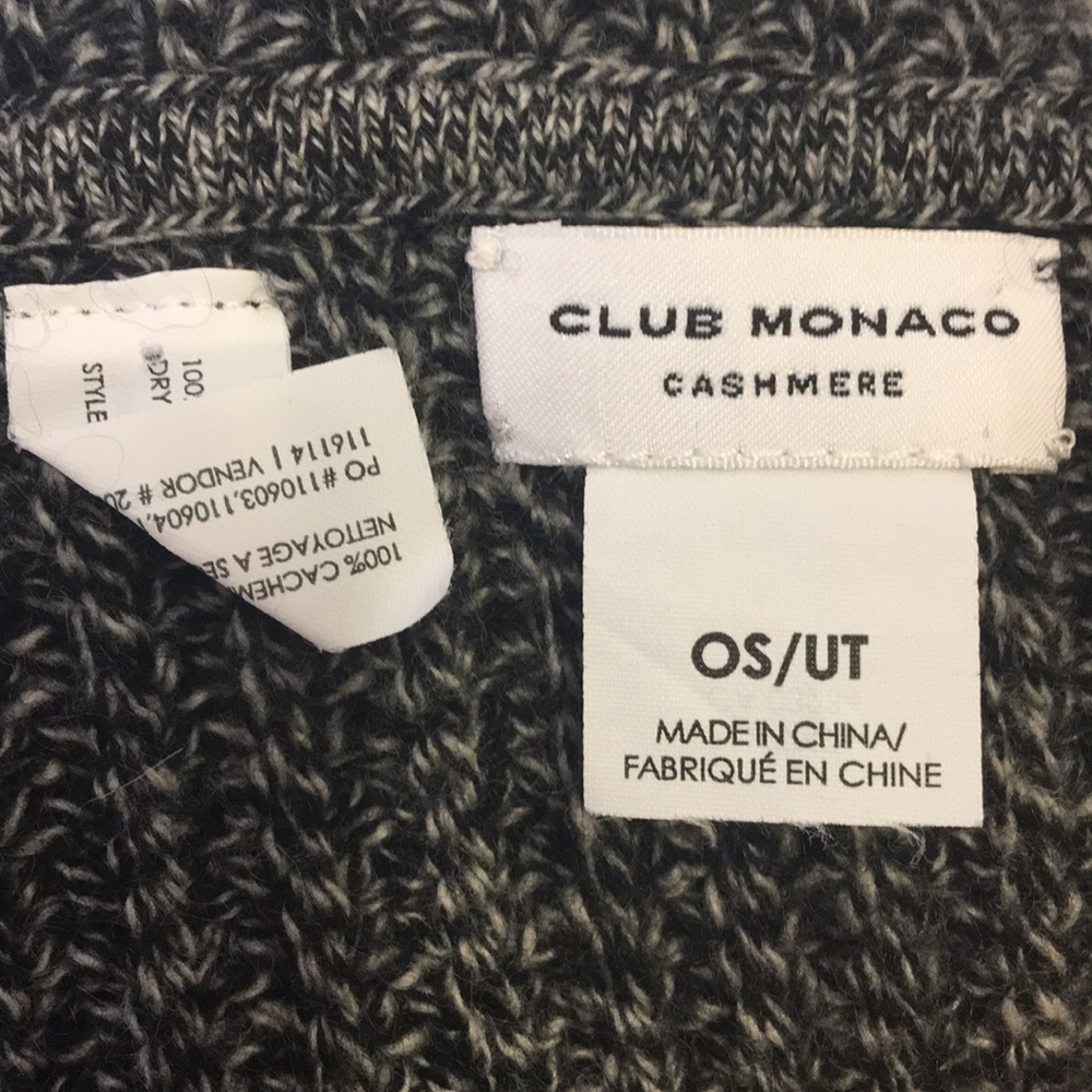 Club Monaco Cashmere scarf - Picture 3 of 3